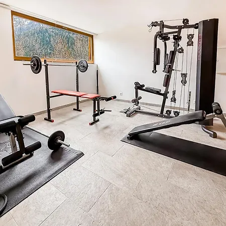 Elevate Apartment *