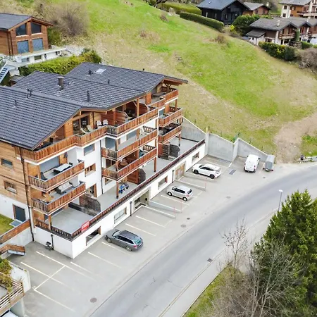 Elevate Apartment *
